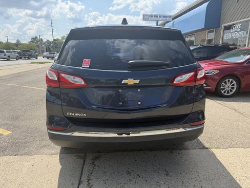 Used 2018 Chevrolet Equinox LS FWD image 19
