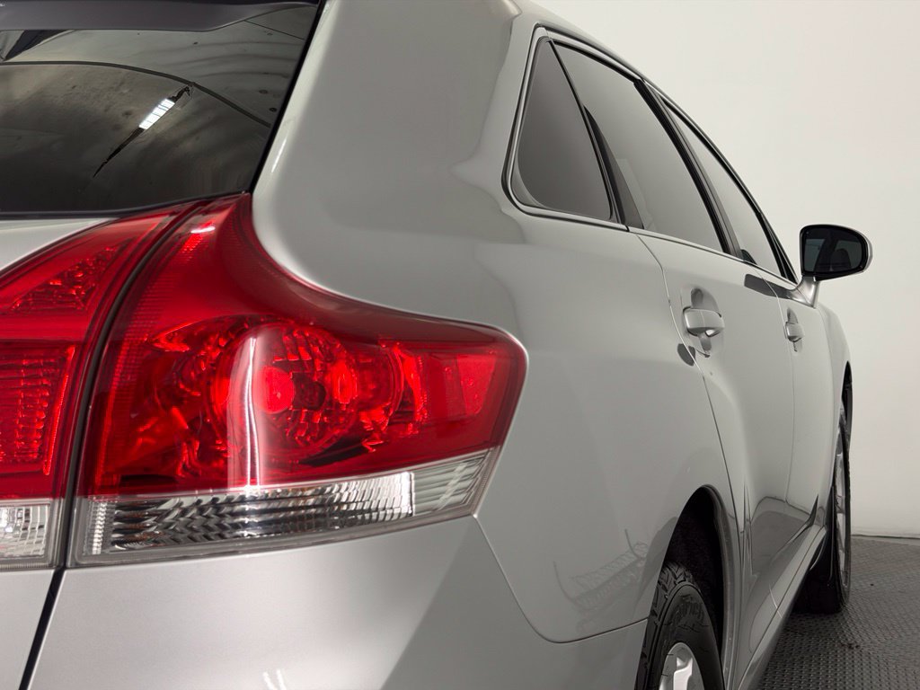 Used 2012 Toyota Venza LE FWD image 57