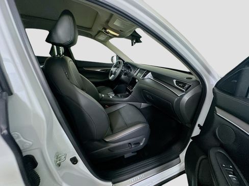 Used 2023 INFINITI QX50 Luxe FWD image 31