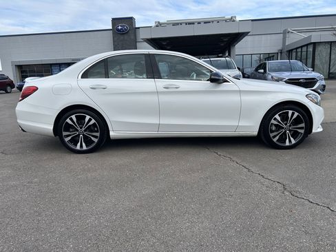 Used 2018 Mercedes-Benz C 300 4MATIC Sedan image 8