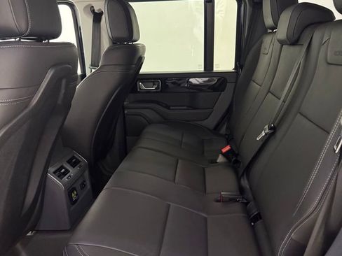 Used 2025 INEOS Grenadier AWD/4WD image 20