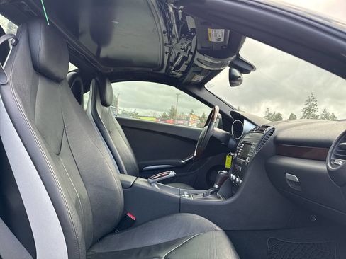 Used 2008 Mercedes-Benz SLK 350 image 9