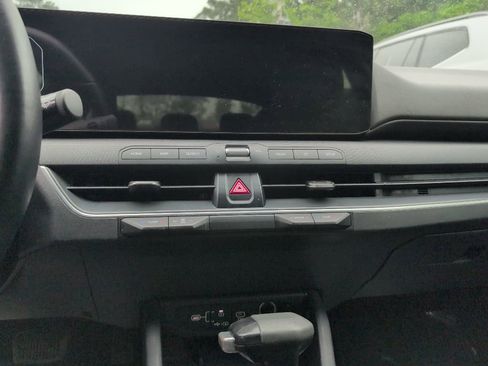 Used 2025 Kia K4 EX FWD image 9