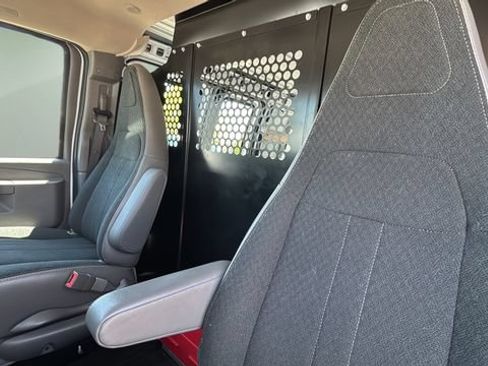 Used 2025 GMC Savana 2500 w/ Driver Convenience Package RWD image 23