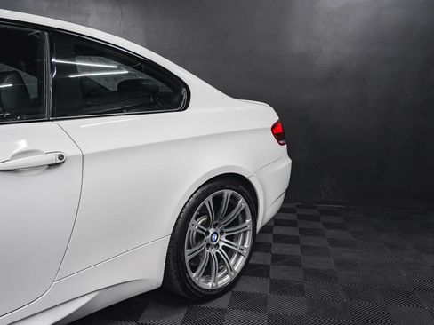 Used 2008 BMW M3 Competition RWD image 9