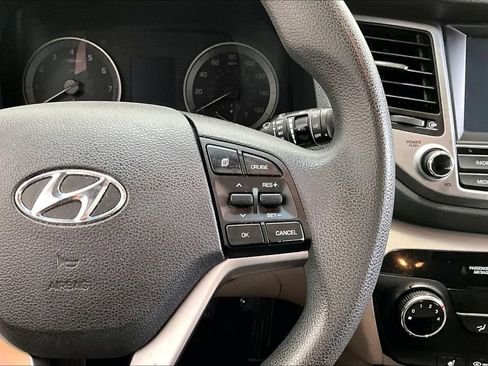 Used 2018 Hyundai Tucson SEL FWD image 21