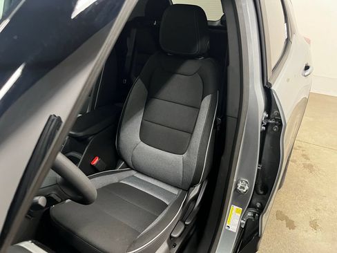 New 2026 Chevrolet TrailBlazer LT w/ Driver Confidence Package FWD image 25