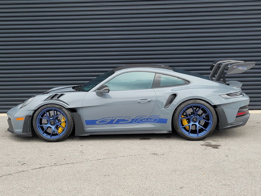 Certified 2025 Porsche 911 GT3 RS RWD image 2