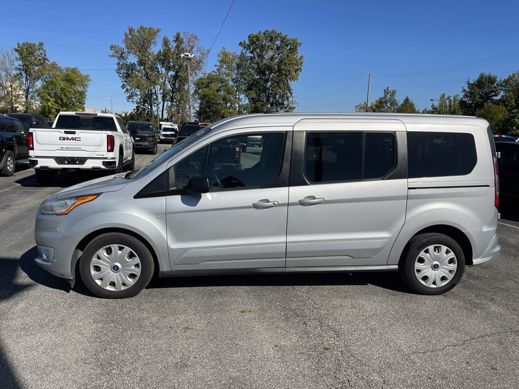Used 2022 Ford Transit Connect XLT FWD image 2
