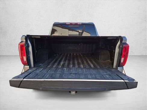Used 2021 GMC Sierra 1500 AT4 w/ AT4 Premium Package AWD/4WD image 6