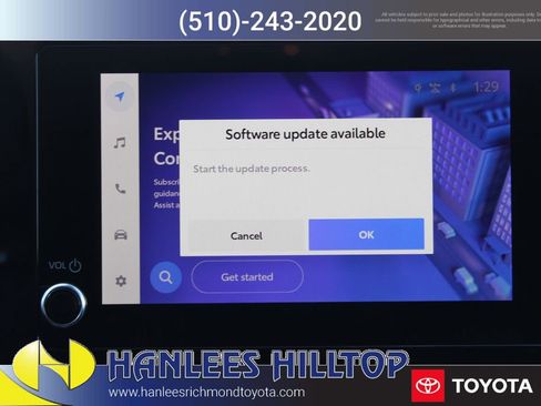 Used 2023 Toyota Highlander XLE image 30