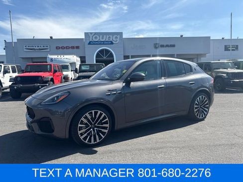 Used 2023 Maserati Grecale Modena AWD/4WD image 1