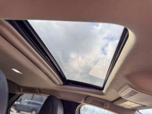 Used 2025 MAZDA CX-30 AWD 2.5 S w/ Preferred Package image 8