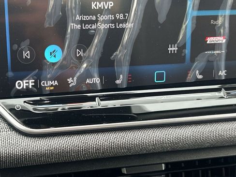 New 2026 Volkswagen Tiguan S image 23