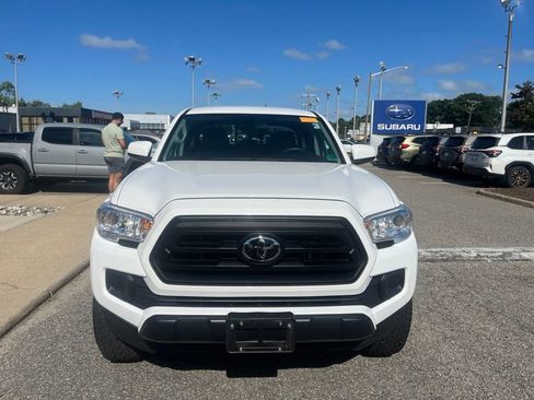 Used 2023 Toyota Tacoma SR w/ SR Convenience Package RWD image 9