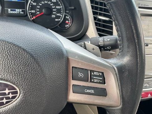 Used 2014 Subaru Outback 2.5i Limited w/ Moonroof Package AWD/4WD image 21