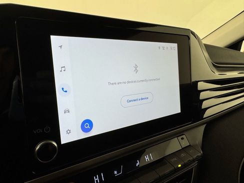 Used 2025 Toyota Camry LE image 15