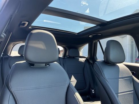 New 2026 Mercedes-Benz GLC 350e 4MATIC image 17