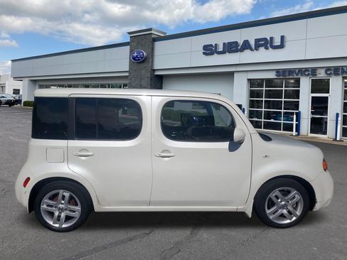 Used 2014 Nissan Cube 1.8 SL w/ Interior Designer Package FWD image 8