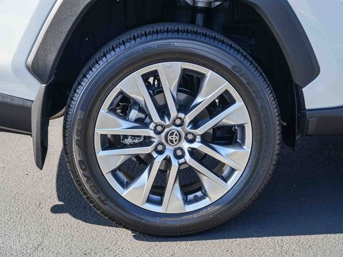 Certified 2023 Toyota RAV4 XLE Premium image 13