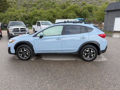 Used 2019 Subaru Crosstrek 2.0i Premium AWD/4WD image 2