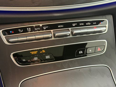 Used 2023 Mercedes-Benz E 350 Sedan image 19