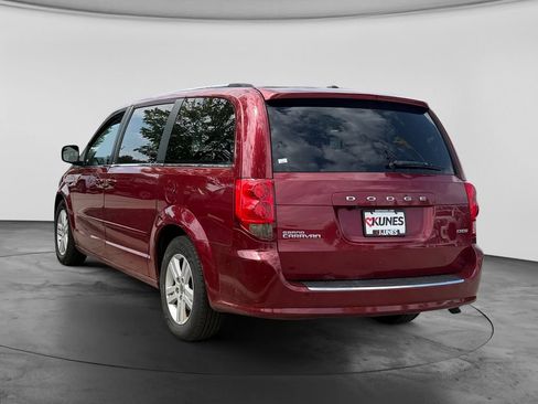 Used 2011 Dodge Grand Caravan Crew w/ Entertainment Group 1 FWD image 7