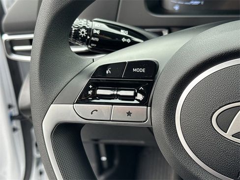 New 2026 Hyundai Elantra Blue image 24