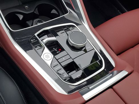 Used 2024 BMW X6 xDrive40i w/ Premium Package image 20