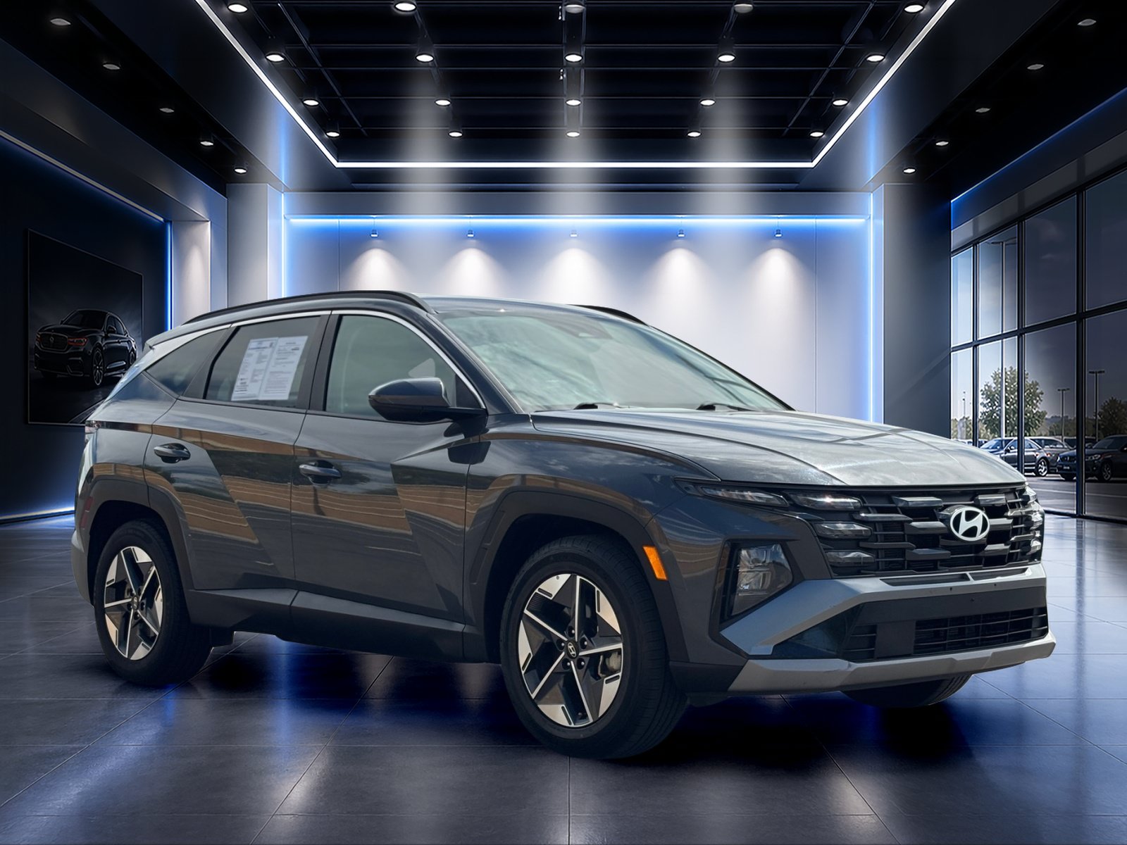 Used 2025 Hyundai Tucson SEL FWD image 2