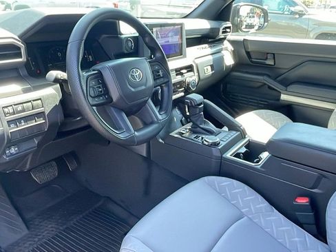 New 2026 Toyota Tacoma SR5 AWD/4WD image 10