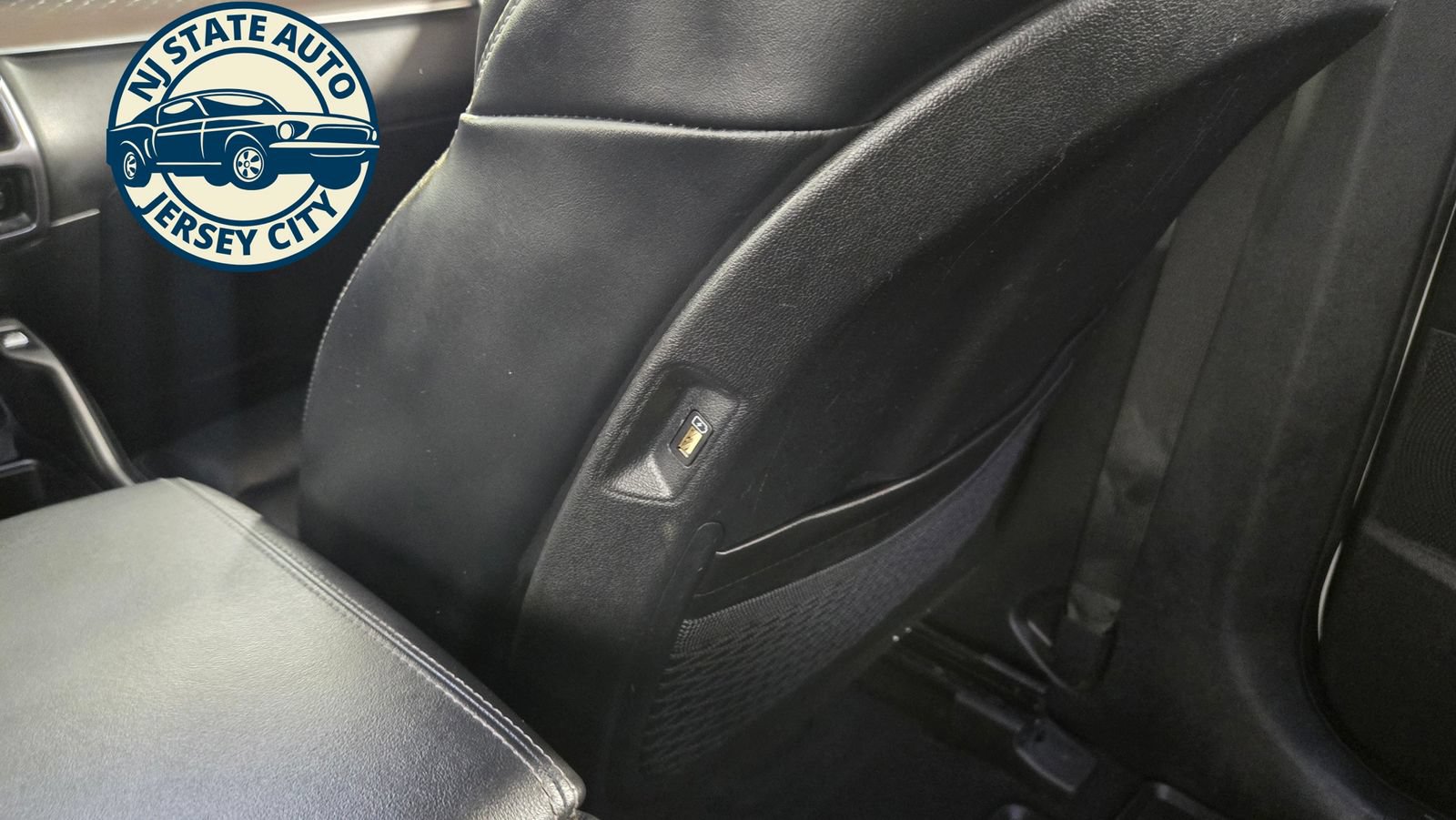 Used 2022 Kia Sorento EX w/ Panoramic Sunroof Package AWD/4WD image 31