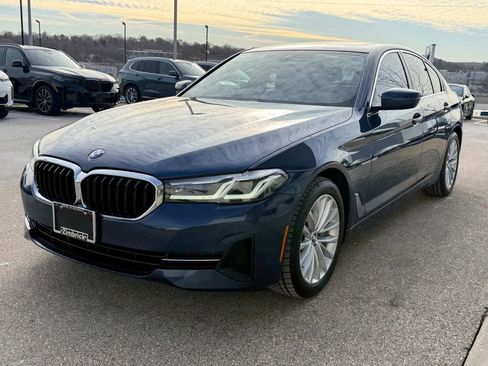 Used 2022 BMW 530i xDrive 530i xDrive w/ Executive Package image 8