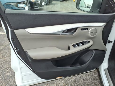 Used 2023 INFINITI QX50 Sensory image 14