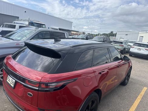 Used 2018 Land Rover Range Rover Velar S AWD/4WD image 10