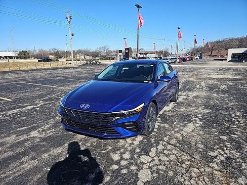 New 2026 Hyundai Elantra Limited image 1