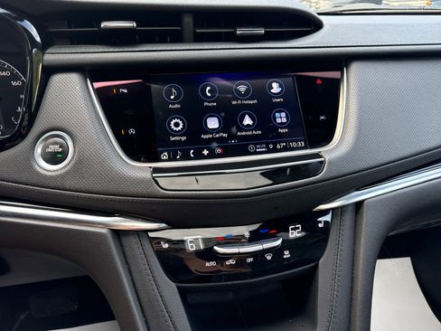 Used 2024 Cadillac XT6 Luxury w/ LPO, Floor Liner Package image 19
