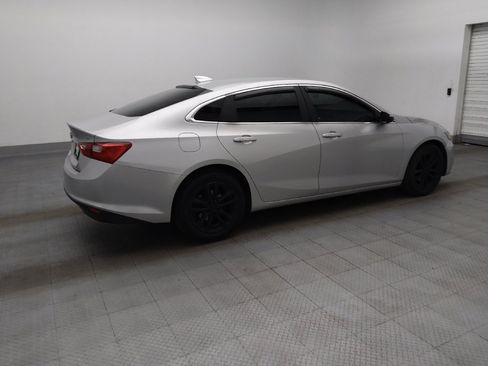 Used 2018 Chevrolet Malibu LT FWD image 10