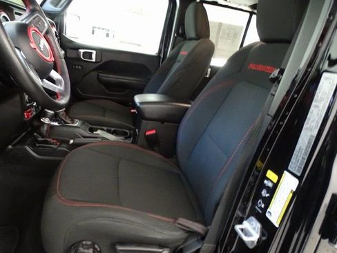 Certified 2022 Jeep Wrangler Unlimited Rubicon w/ Xtreme Recon 35" Tire Package image 2