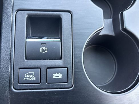 Used 2017 Subaru Outback 2.5i Premium AWD/4WD image 29