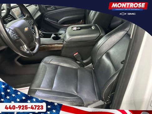 Used 2019 Chevrolet Tahoe LT w/ Luxury Package AWD/4WD image 10