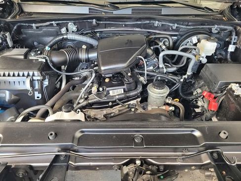 Used 2023 Toyota Tacoma SR5 RWD image 27
