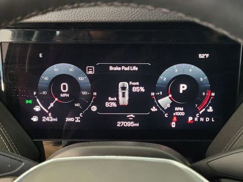 Used 2025 GMC Yukon XL Denali image 22