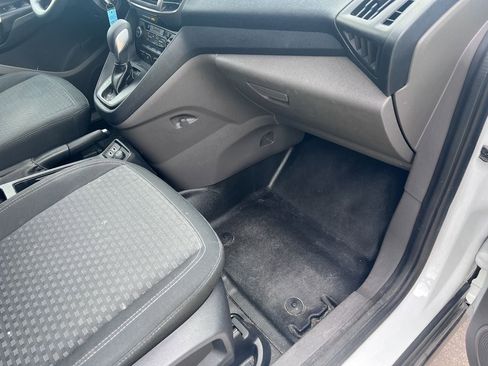 Used 2020 Ford Transit Connect XLT FWD image 18