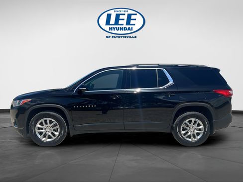 Used 2020 Chevrolet Traverse LT FWD image 6
