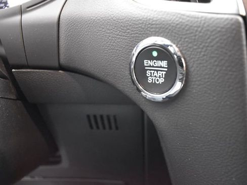 Used 2024 Ford Edge ST w/ Equipment Group 401A image 19