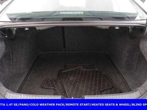 Used 2021 Volkswagen Jetta SE image 17