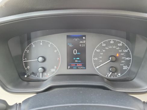 Certified 2024 Toyota Corolla LE FWD image 28