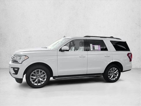 Used 2021 Ford Expedition XLT AWD/4WD image 4