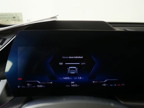 Certified 2025 BMW X2 xDrive28i w/ Premium Package image 16